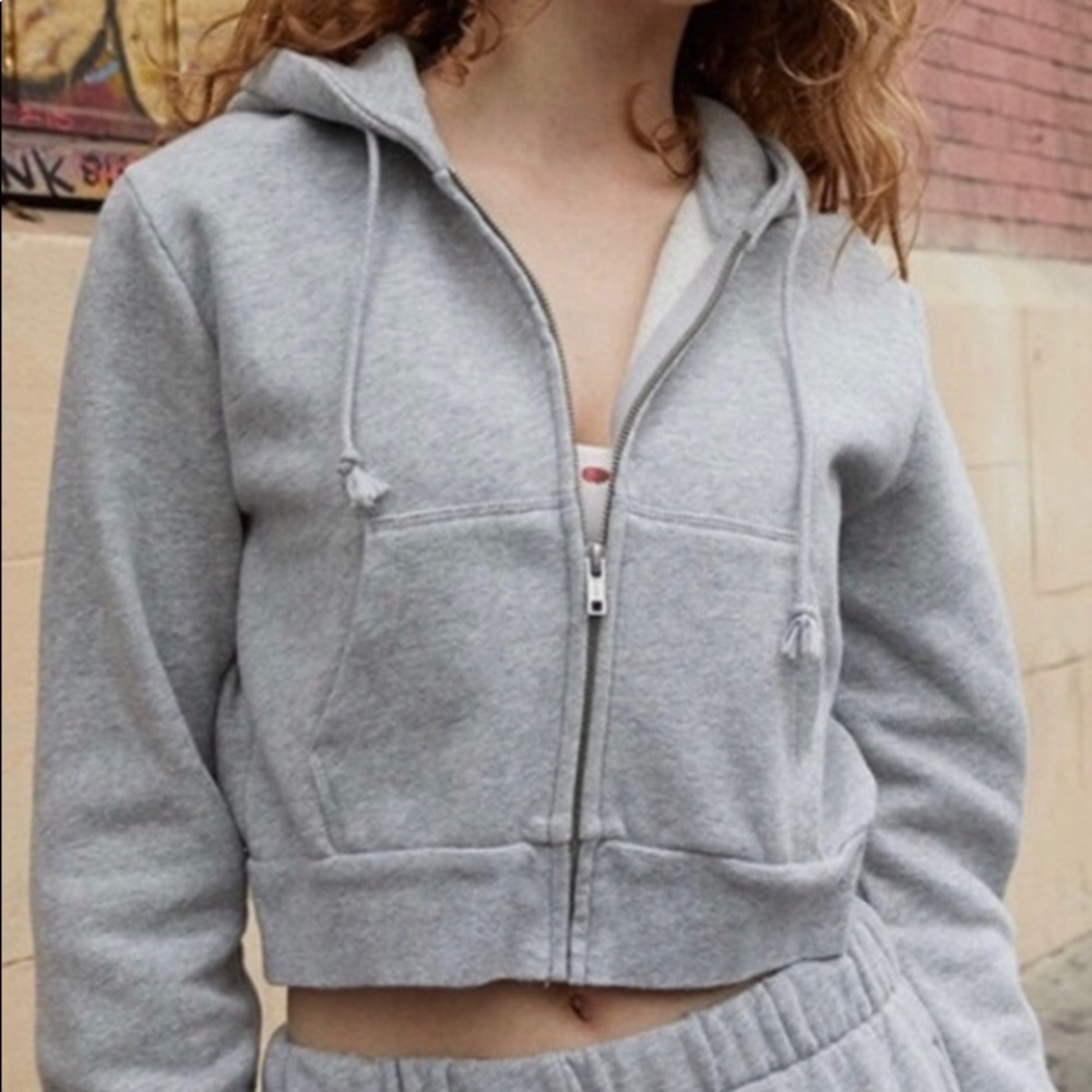 Grey cropped zip sweatshirt